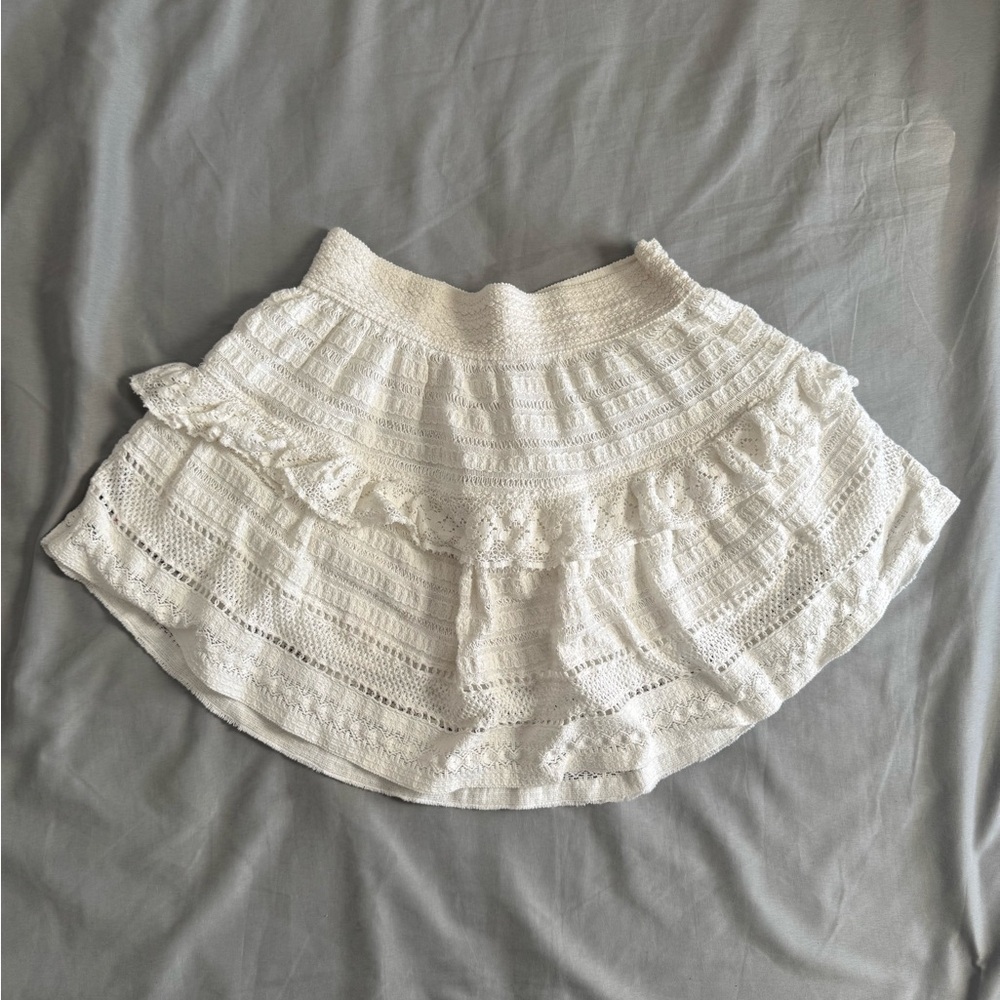 AERIE TEXTURED LACE RUFFLE MINI SKIRT